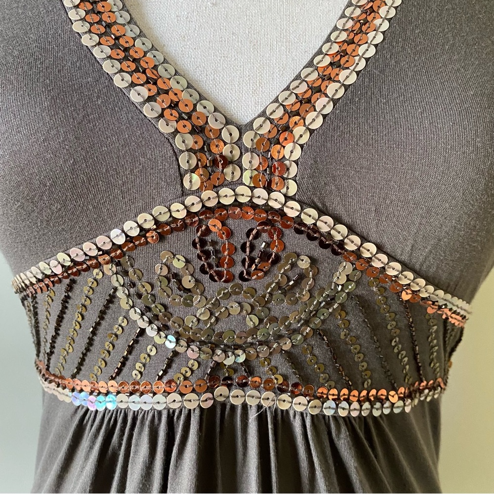 French Connection- Sleeveless Top with Sequin Detail Size S - Picture 3 of 9